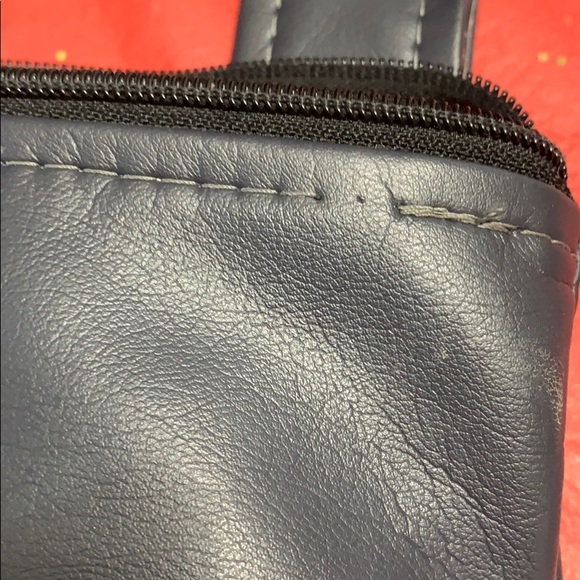 Echos in the Attic purse - Picture 7 of 9